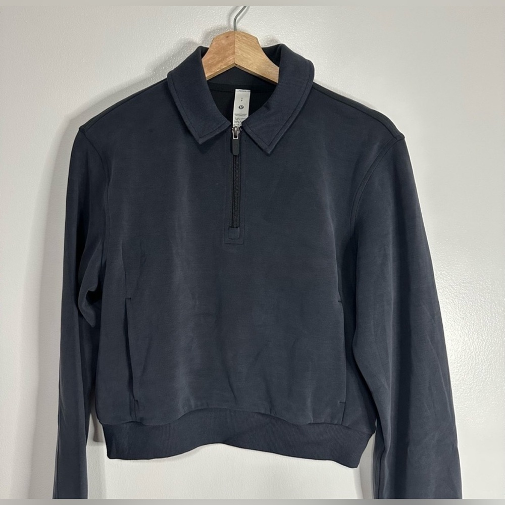 🖤 NWOT Lululemon Softstreme Collared 
Half-Zip.